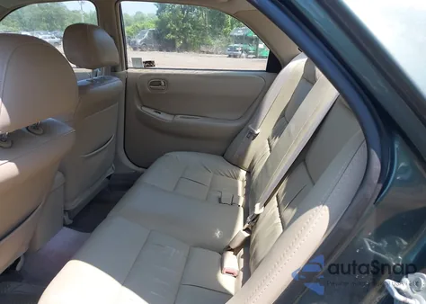 1999 Mazda 626 Es/Lx из США, поврежденный, VIN 1YVGF22C1X5836200